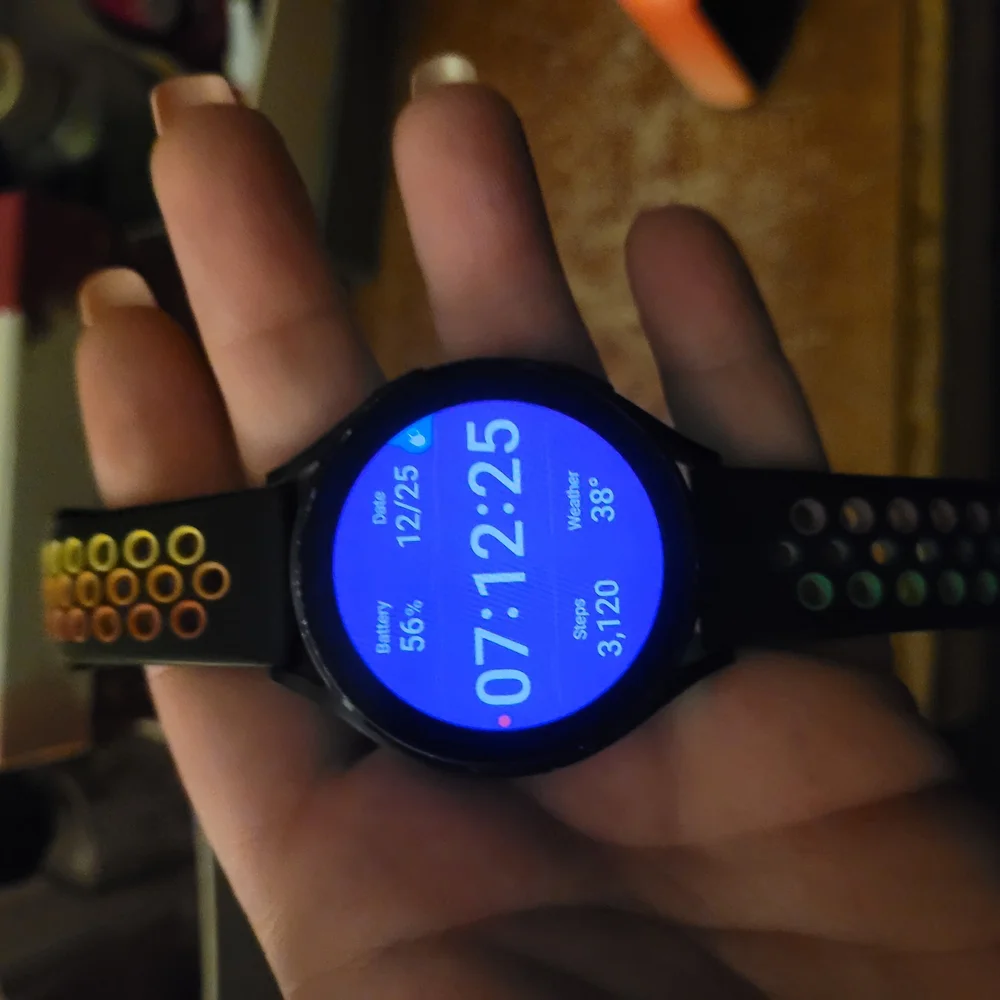 Samsung Galaxy Watch 4 40MM (GPS + Cellular)